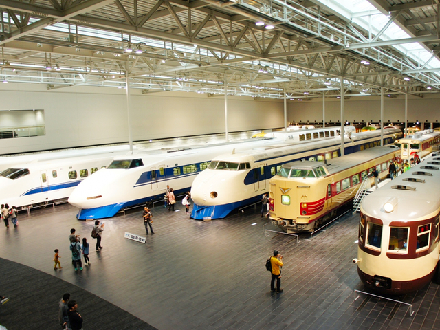 14. リニア・鉄道館 / 名古屋港