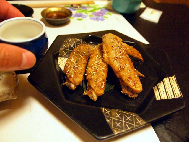 16. “手羽先”がおいしい名古屋の名店「鳥銀風月」