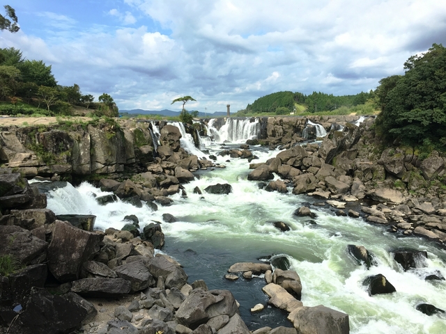 14. 「東洋のナイアガラ」とも呼ばれる一大瀑布「曽木の滝」 / 霧島・姶良エリア