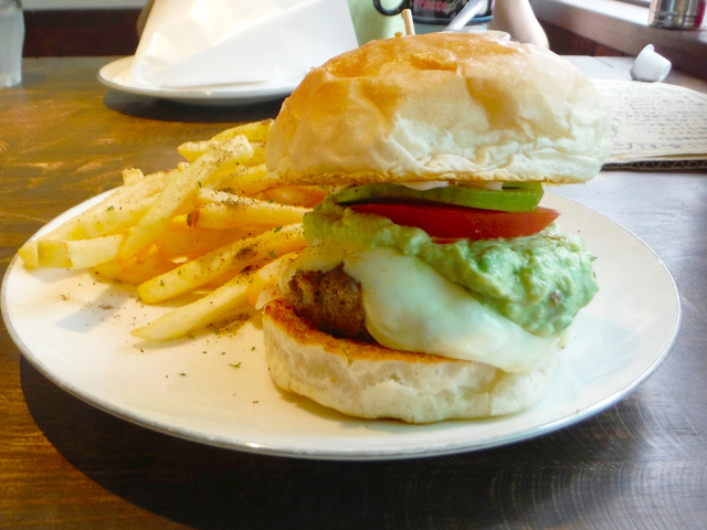 【おすすめ店】ラコスバーガー