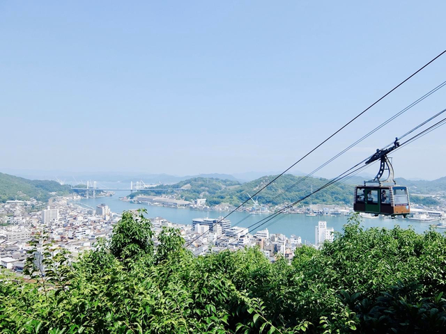 2. 桜も夜景も！ 恋人の聖地とうたわれる名所「千光寺公園」