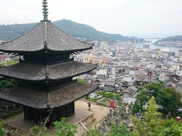 12. 坂と寺と海。尾道を代表する風景がここに「天寧寺」