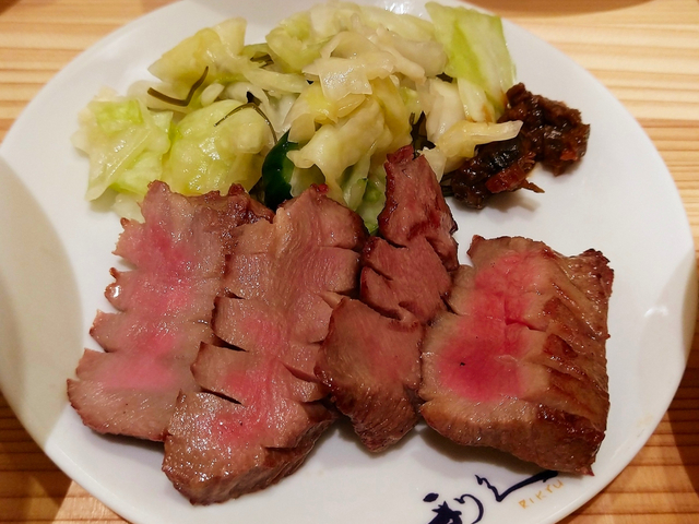 14. 職人の技が肉のおいしさを引き出す仙台名物「牛タン」 / 絶対食べたい仙台グルメ