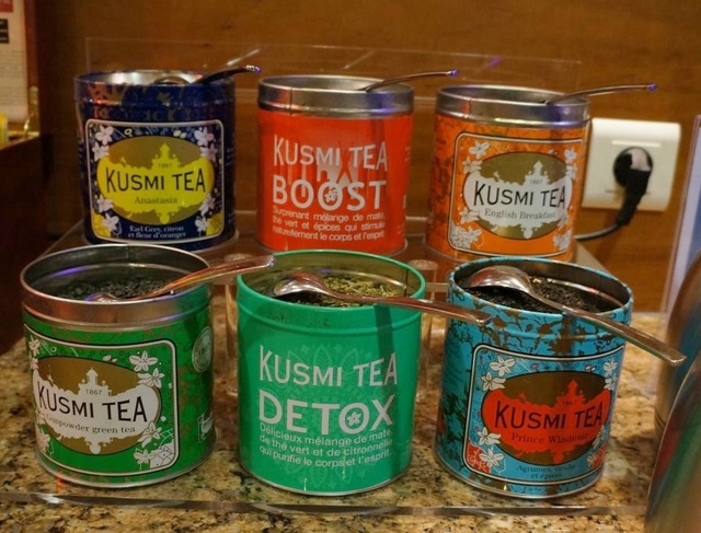「クスミティー」の紅茶