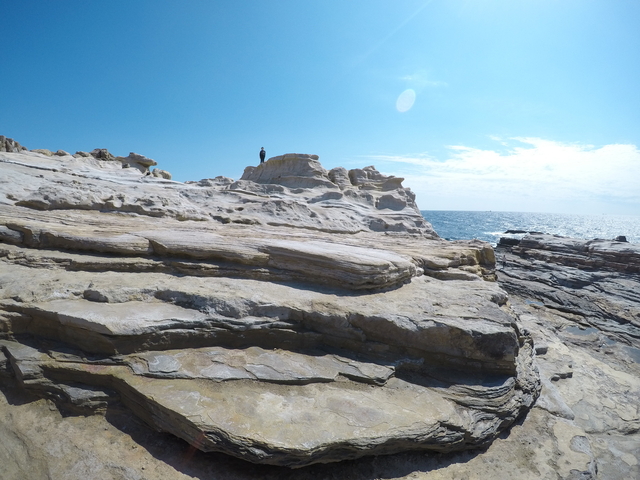 7. 荒波の浸食で生まれた岩の大畳「千畳敷(和歌山県白浜町)」