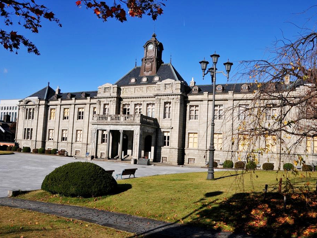 7. 【山形】文翔館の秋イベント / 紅葉と一緒に♪