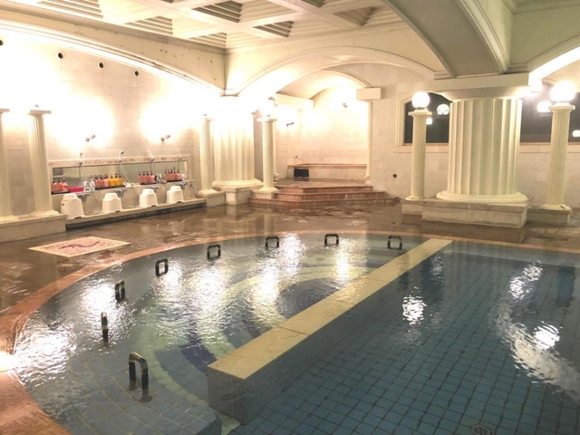 3位 熱海温泉 ホテル大野屋 / ”ローマ風呂”がインパクト大