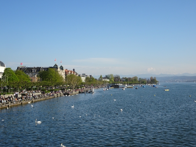 チューリッヒ湖