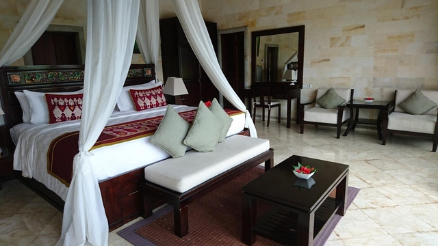 ロイヤル ピタ マハ ホテル