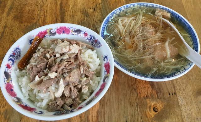 肉伯火鶏肉飯