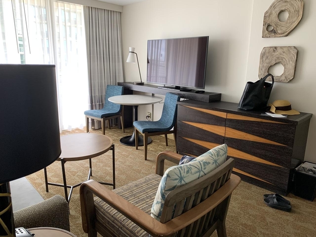 4. アストン アット ザ ワイキキ バニアン