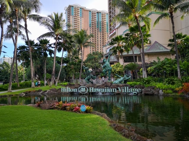 6. ヒルトン ハワイアン ビレッジ ワイキキ ビーチ リゾート