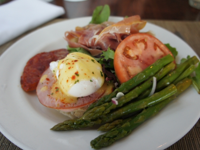 2.モアナ サーフライダー ア ウェスティン リゾート&スパ ワイキキ ビーチ