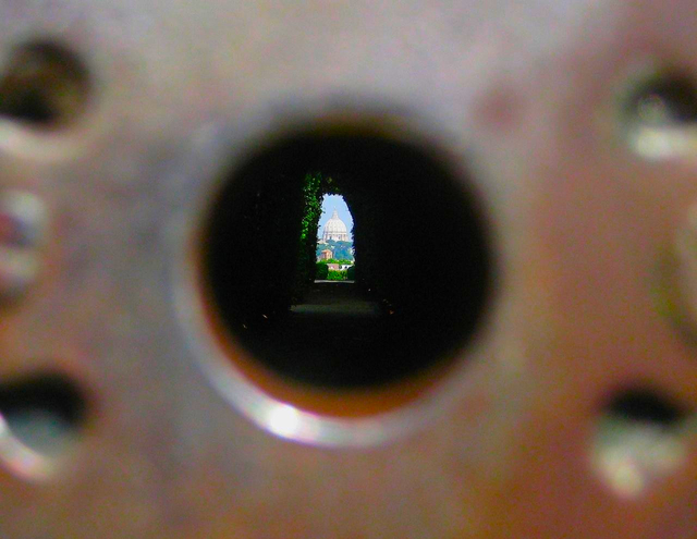 マルタ騎士団の鍵穴