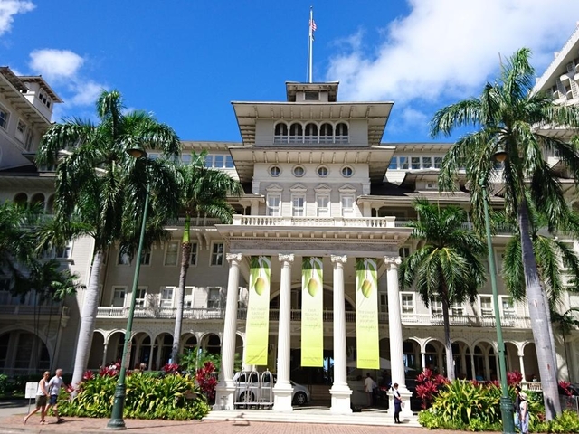 4位 モアナ サーフライダー ア ウェスティン リゾート&スパ ワイキキ ビーチ