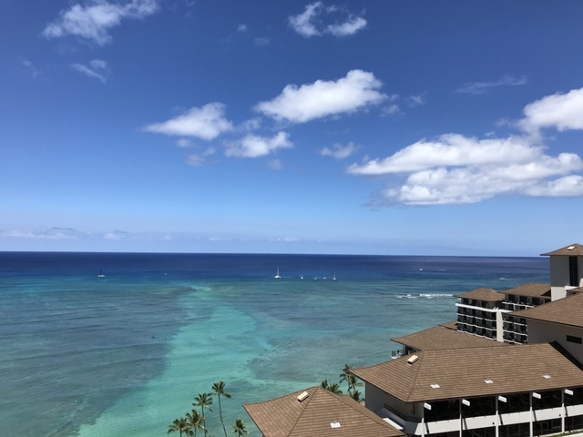 5.ハレプナ ワイキキ バイ ハレクラニ