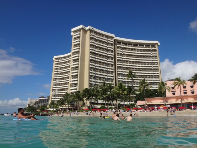 2. シェラトン ワイキキ