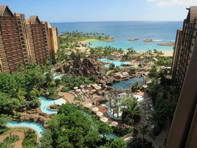 4. アウラニ ディズニー リゾートアンド スパ コオリナ ハワイ