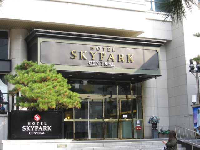 8. ホテル スカイパーク セントラル ミョンドン / 明洞