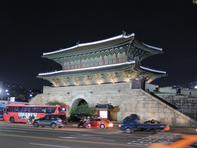 東大門を拠点に買い物もグルメも欲張りに楽しもう♪