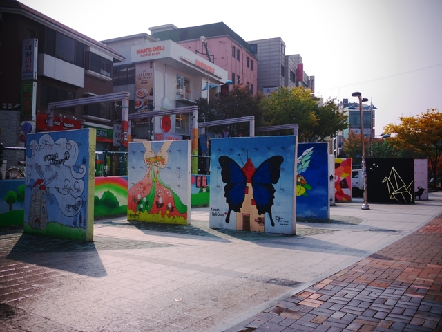 弘大(ホンデ)ってどんなところ？