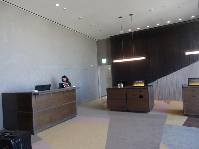 1. L7 ホンデバイ ロッテ