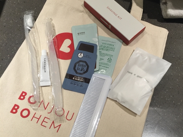 8. 9 ブリック ホテル