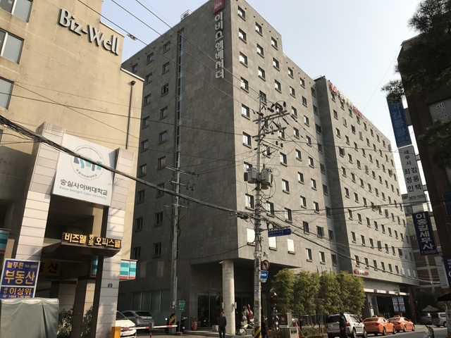 2. イビス アンバサダー ソウル インサドン ホテル