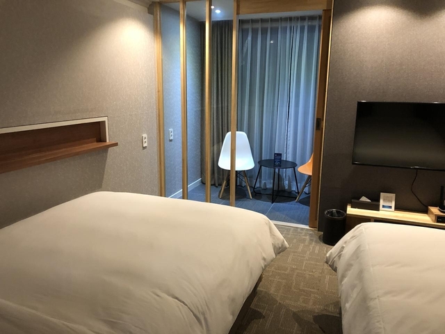 6. ロイヤル スクエア ホテル ソウル / 金浦空港