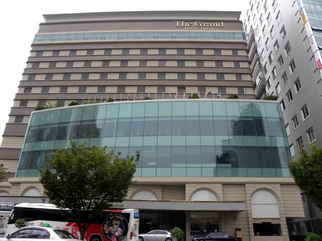 5. デグ グランド ホテル