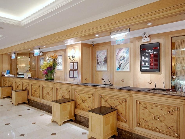 2位 シーザー パーク ホテル 台北