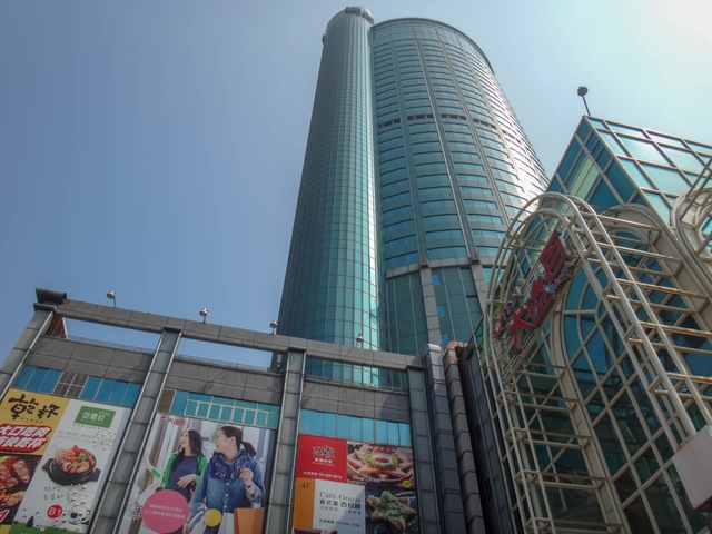 7. シャングリラ ファー イースタン プラザ タイナン