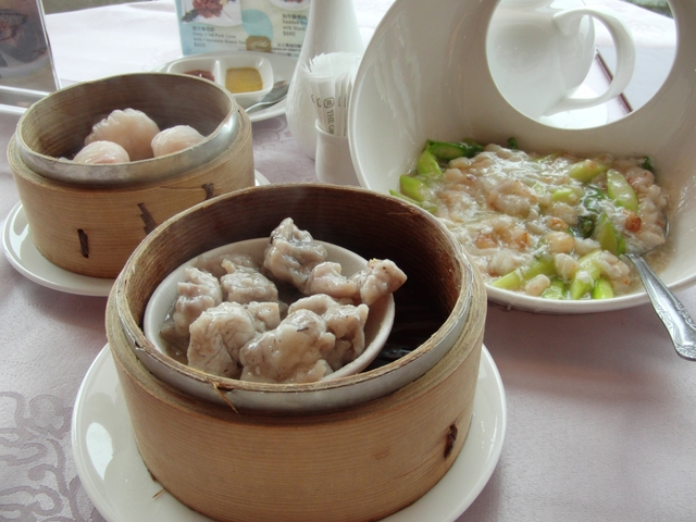 2. ザ グランド ホテル