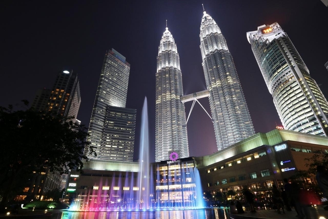 ペトロナス ツイン タワー