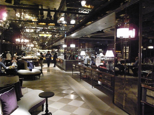 2. パレ デ シン