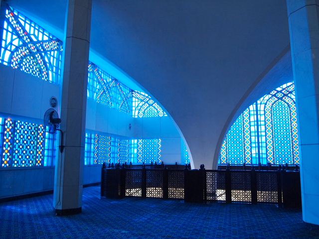 スルタン サラフディン アブドゥル アジズ シャー モスク (ブルーモスク)