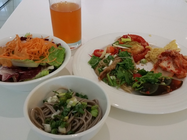 6. アンビエンス ホテル