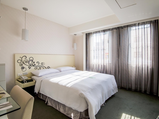 7. フォワード ホテル