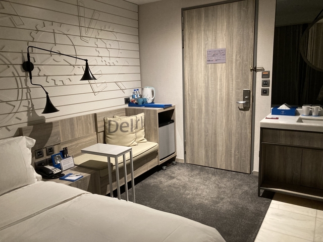 2. エアライン イン カオシュン ステーション