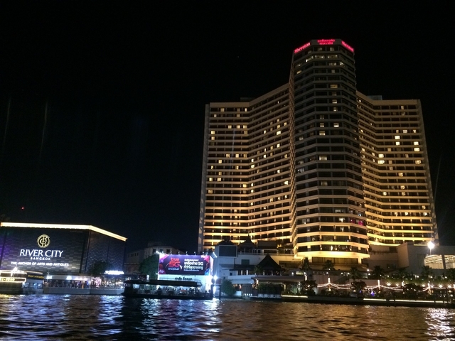 3. シェラトン グランデスクンビット ア ラグジュアリー コレクション ホテル バンコク