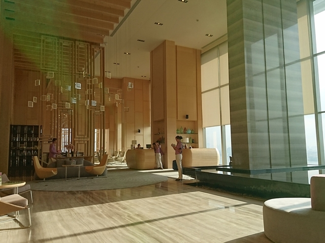 7. アヴァニ リバーサイド バンコク ホテル