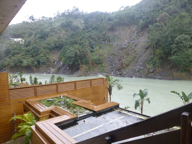 おすすめホテル「ヴォランド ウライ スプリング スパ & リゾート」