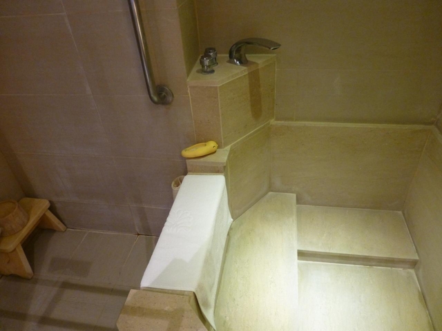 おすすめホテル「ホテル ロイヤル チーペン」