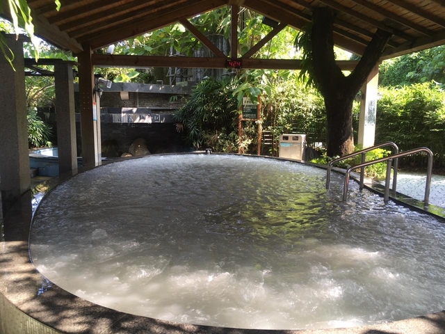 7. 関子嶺温泉 / 台南