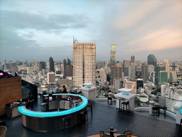 7. タワー クラブ アット ルブア ホテル