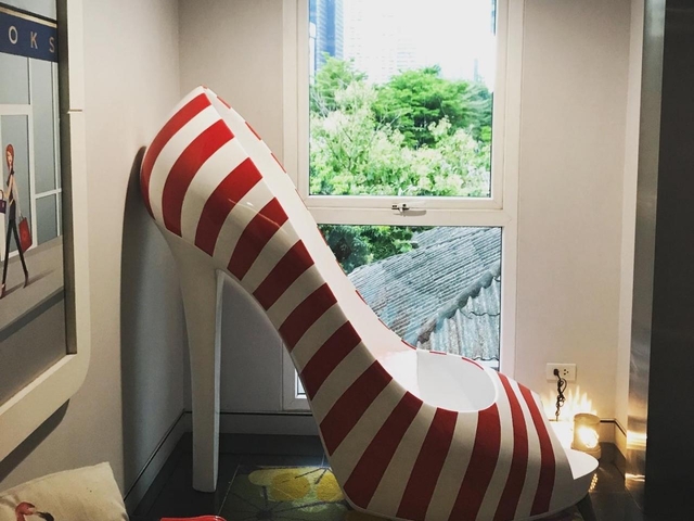 1. ホテル クローバー アソーク バンコク