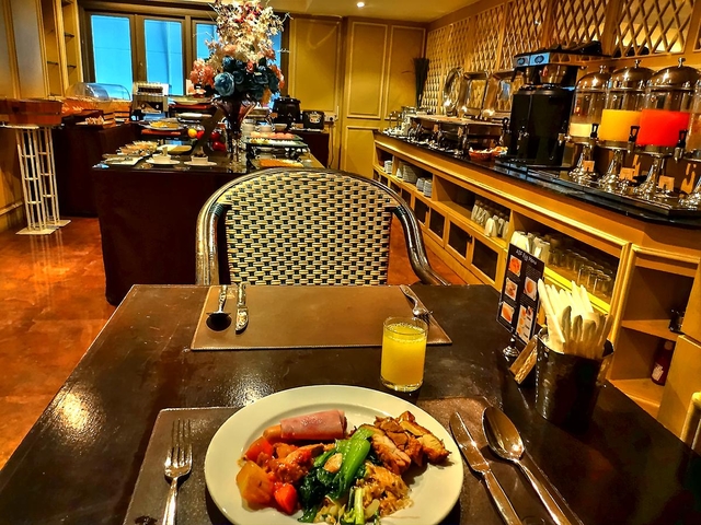 3. ラ プティ サリル スクムビット 11