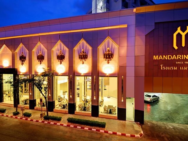 6. マンダリン ホテル マネージド バイ センター ポイント