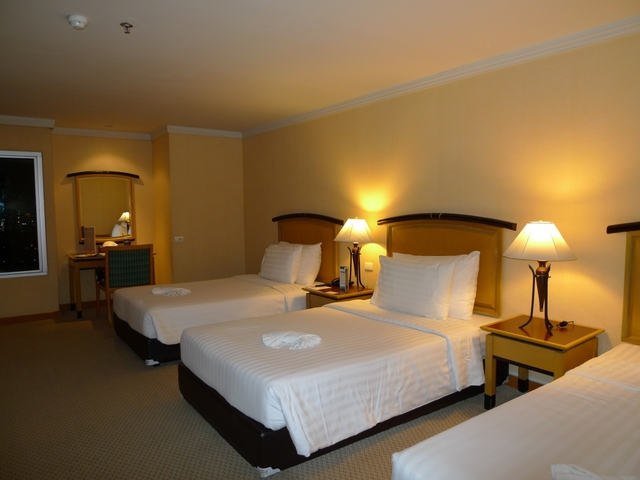 4. バイヨーク スカイ ホテル