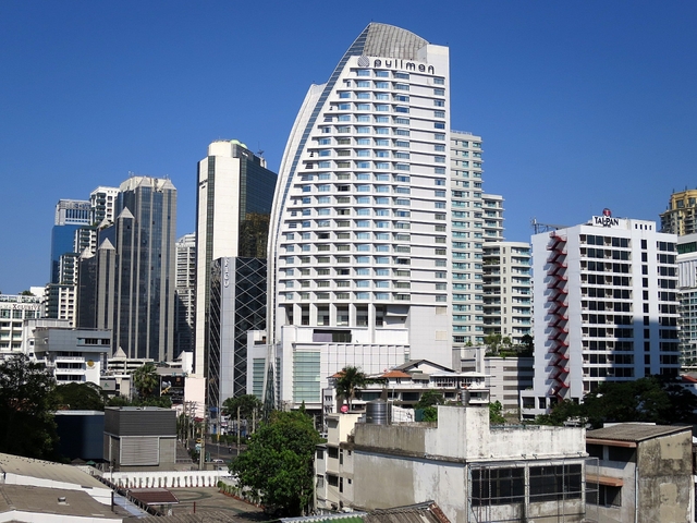 5. ヒルトン バンコク グランデ アソーク